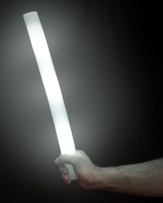 Partystaaf / foam stick met wit LED licht - 48 cm - lichtstaven / partysticks