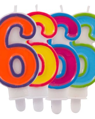Kaars cijfer 6 in vrolijke kleuren