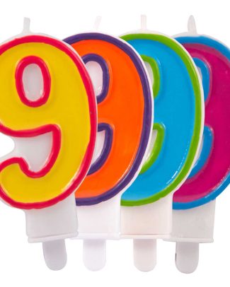 Kaars cijfer 9 in vrolijke kleuren
