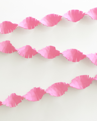 Roze Crepe Papier Slinger 6mtr